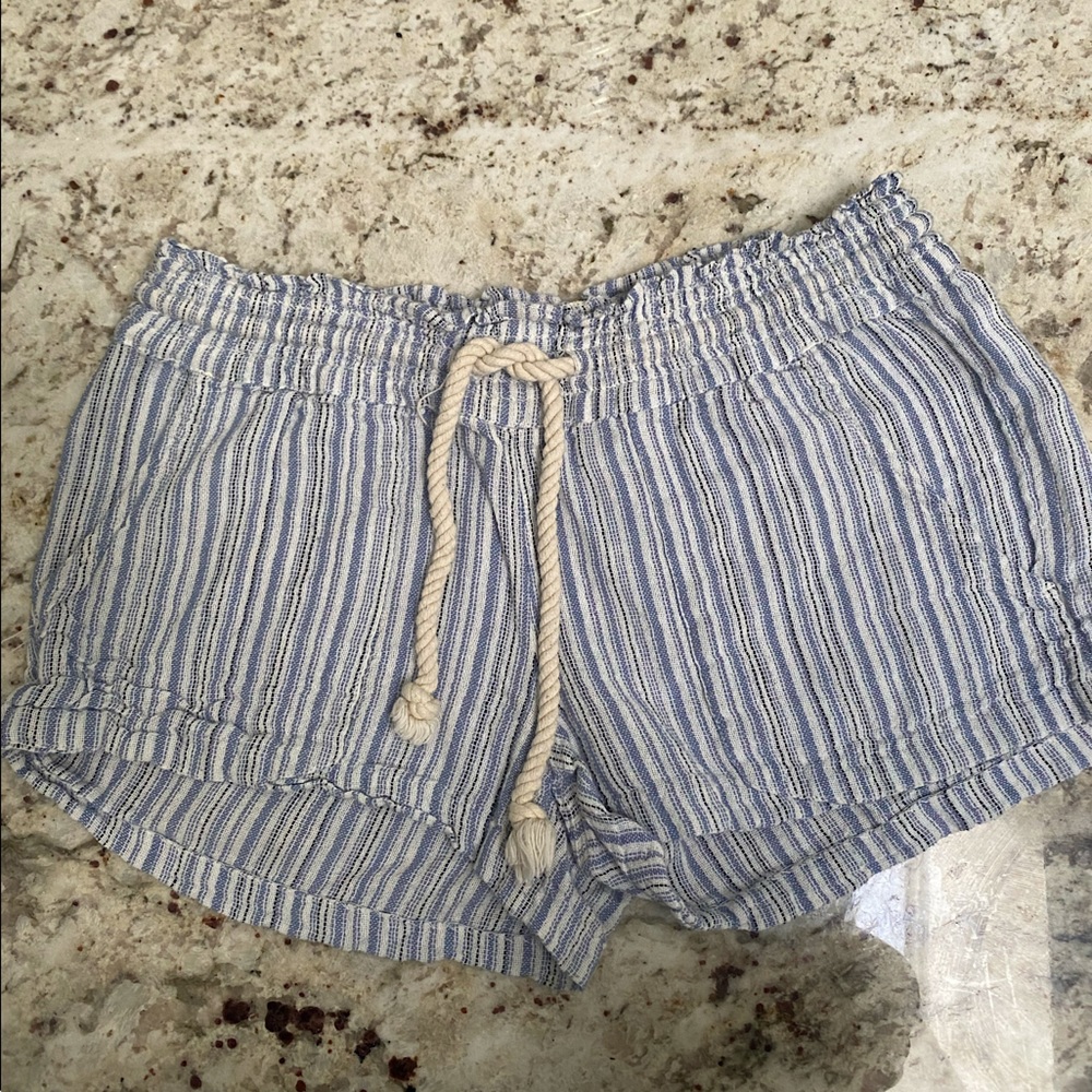 Roxy shorts